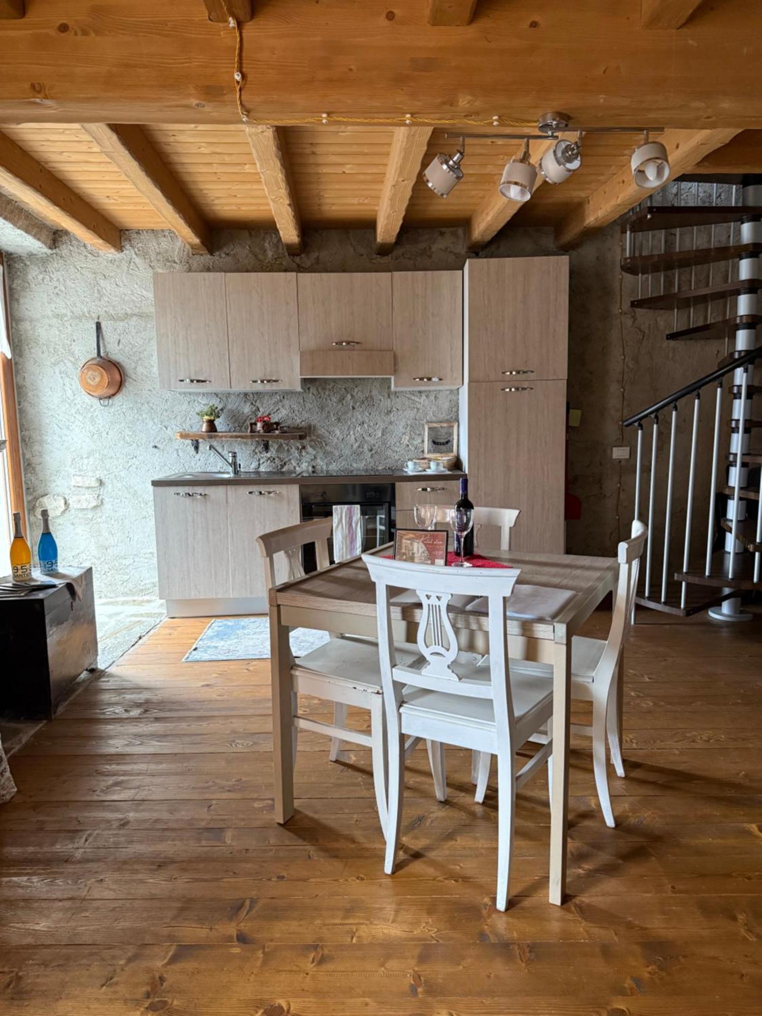 Stone House: Fairytale Flat With Magic Lake View Bellano Dış mekan fotoğraf